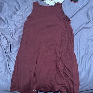 Flowy maroon tank top dress